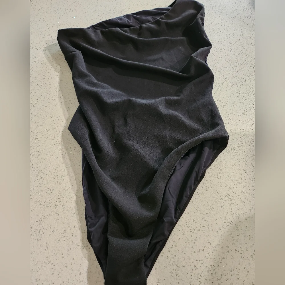 Haight Luisa One-Shoulder One-Piece Swimsuit - Picture 5 of 8